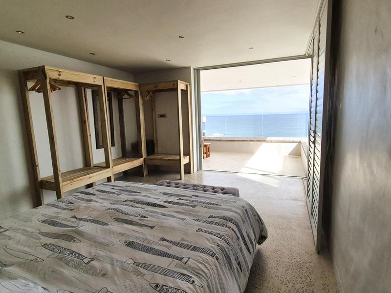 4 Bedroom Property for Sale in Perlemoenbaai Western Cape